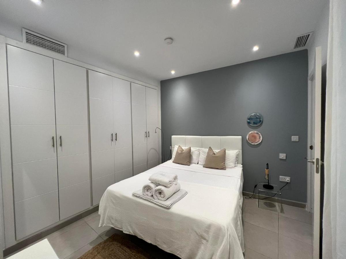 Ferienwohnung 1Br Hidden Gem At The Nook Gibraltar Exterior foto